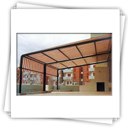 Tenda da sole a capanno con struttura pesante